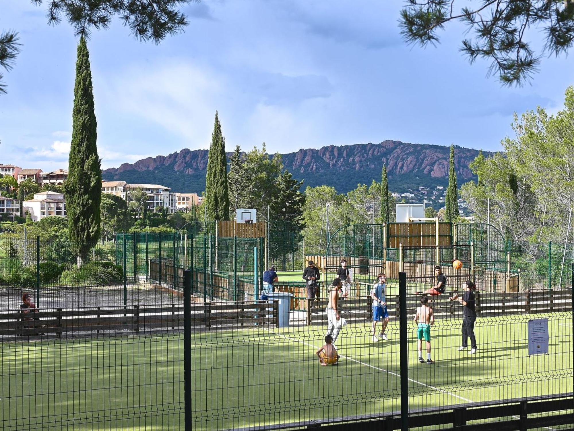 Apartment Village Cap Esterel - Les Bastides-6 By Interhome Saint-Raphaël 外观 照片