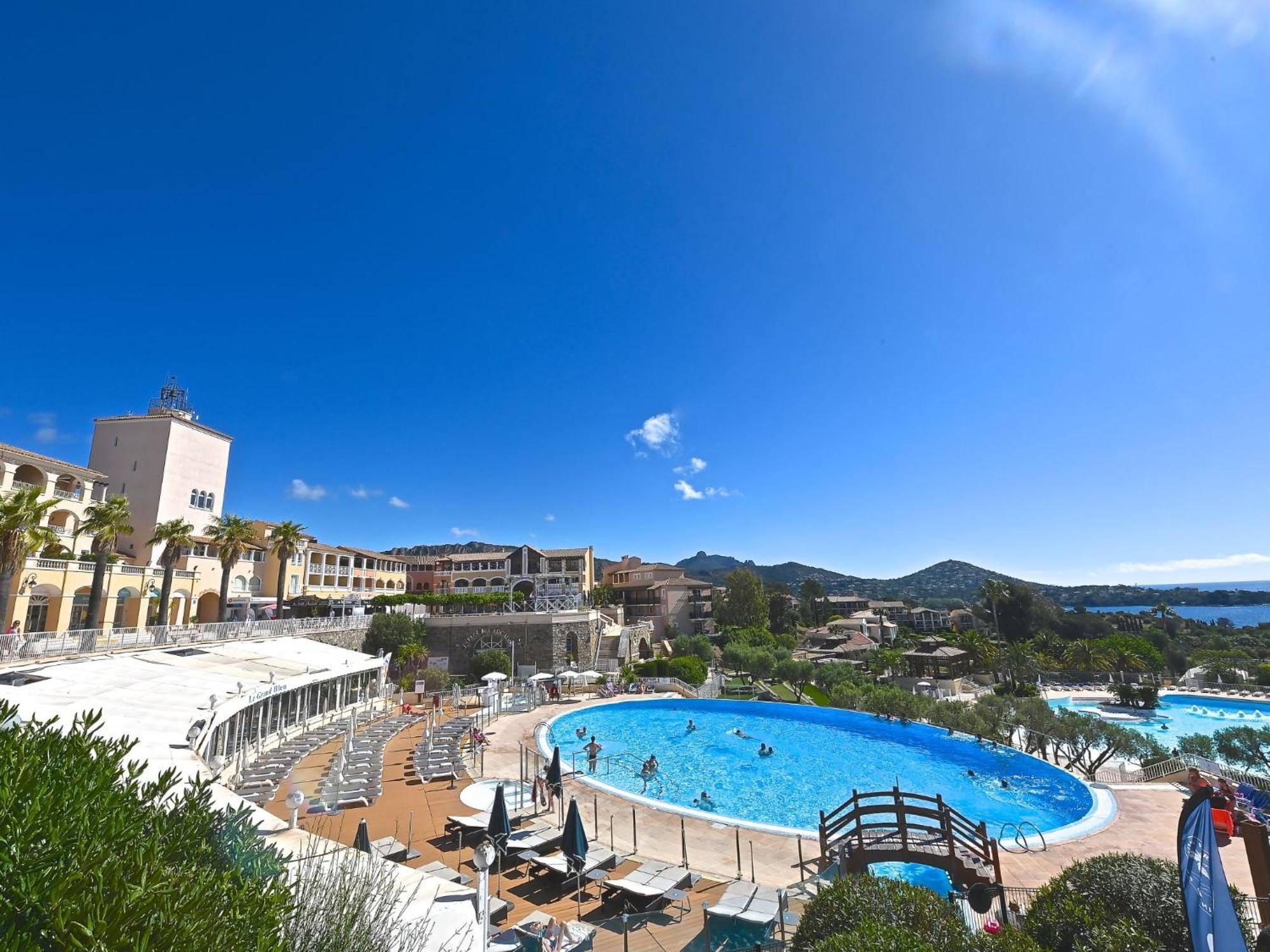 Apartment Village Cap Esterel - Les Bastides-6 By Interhome Saint-Raphaël 外观 照片