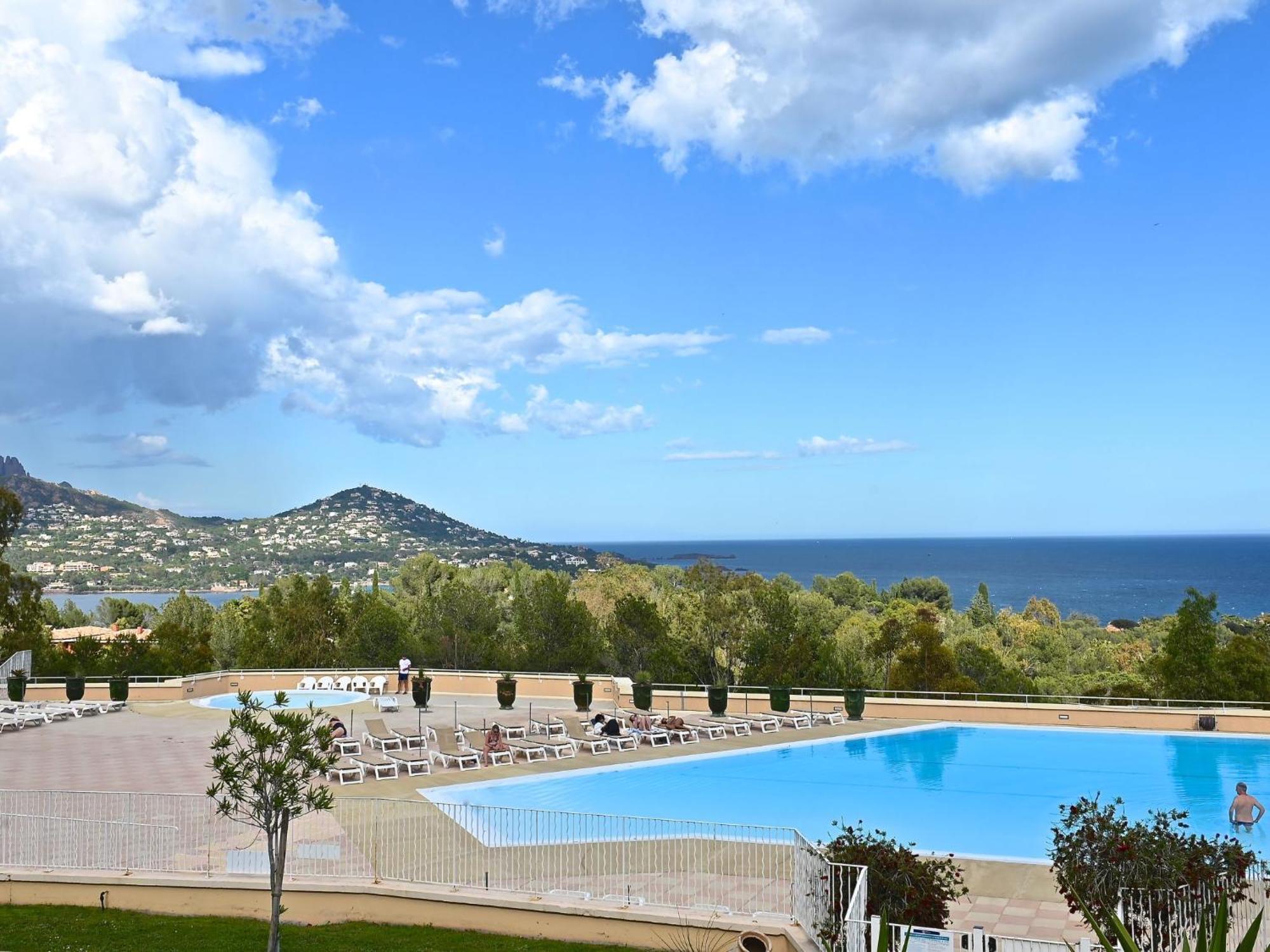 Apartment Village Cap Esterel - Les Bastides-6 By Interhome Saint-Raphaël 外观 照片